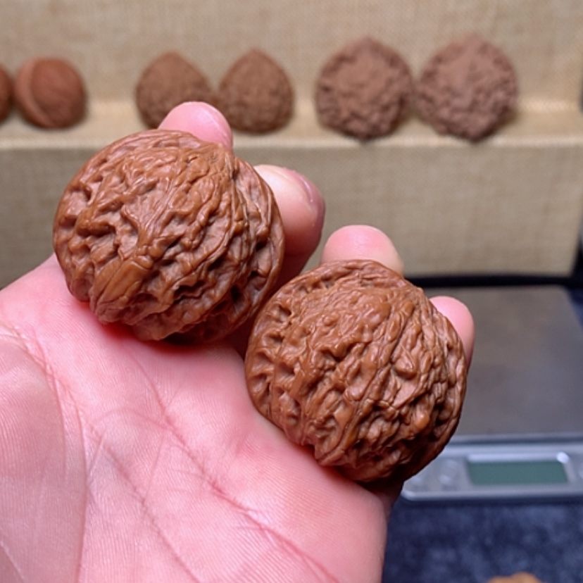 【闪购商品】文玩核桃核雕水****肉41磨盘全品