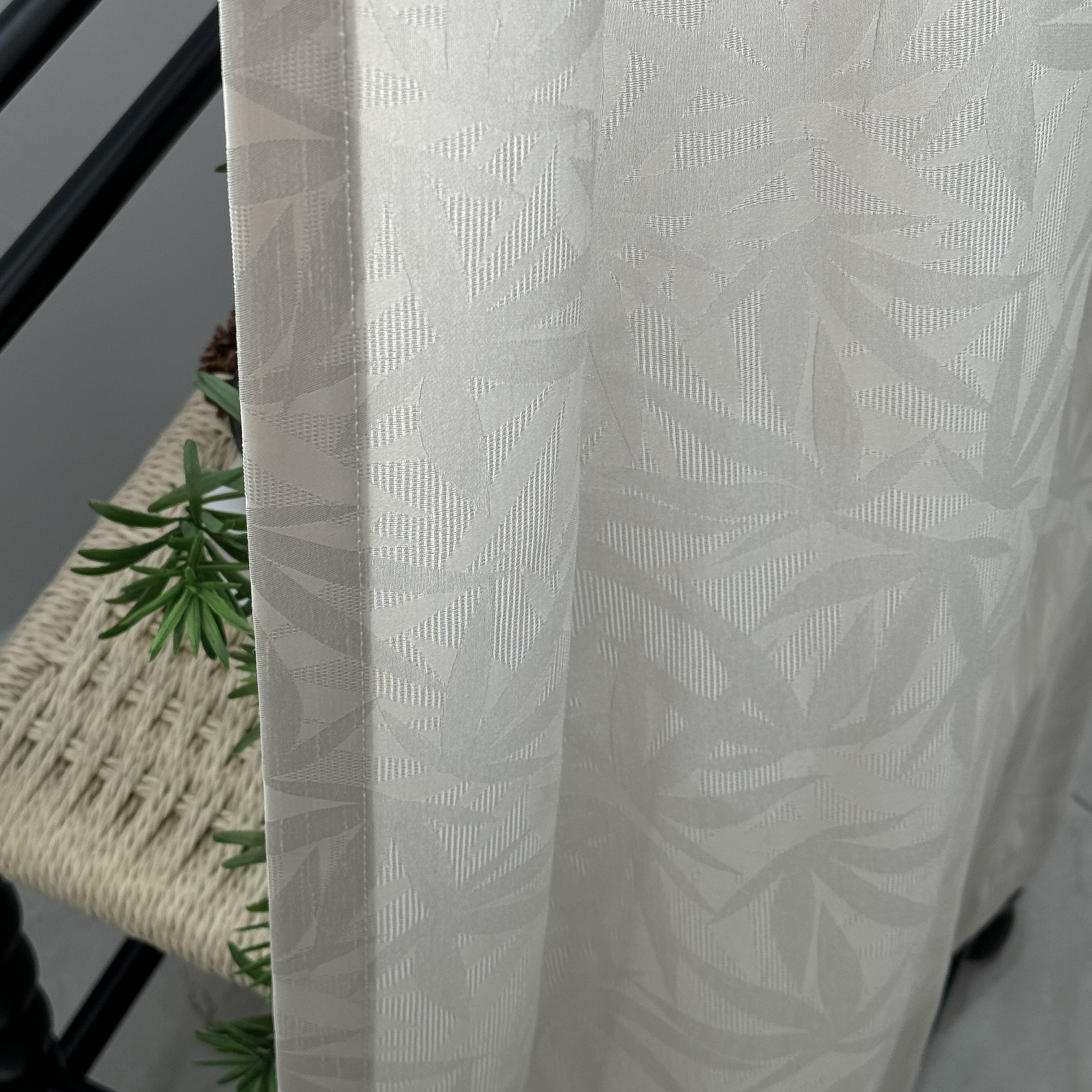 2024 清竹透光不透人窗纱竹叶提花简约大气餐厅阳台隔断单挂纱