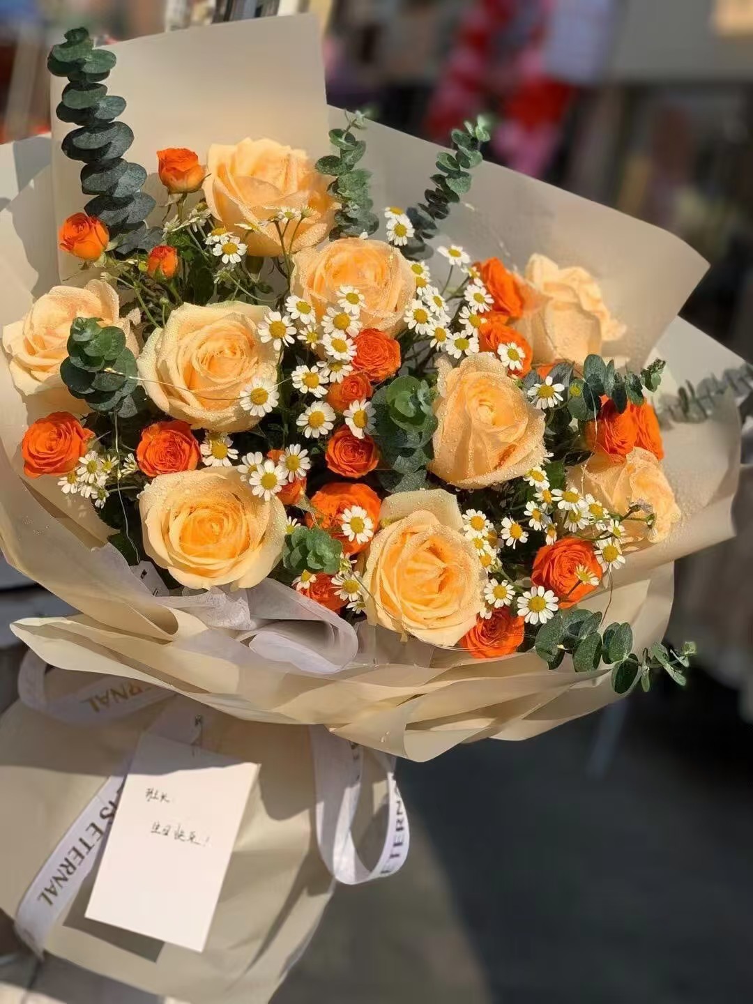 教师节花束《相槟玫瑰花束》拉萨同城包邮郑州东站