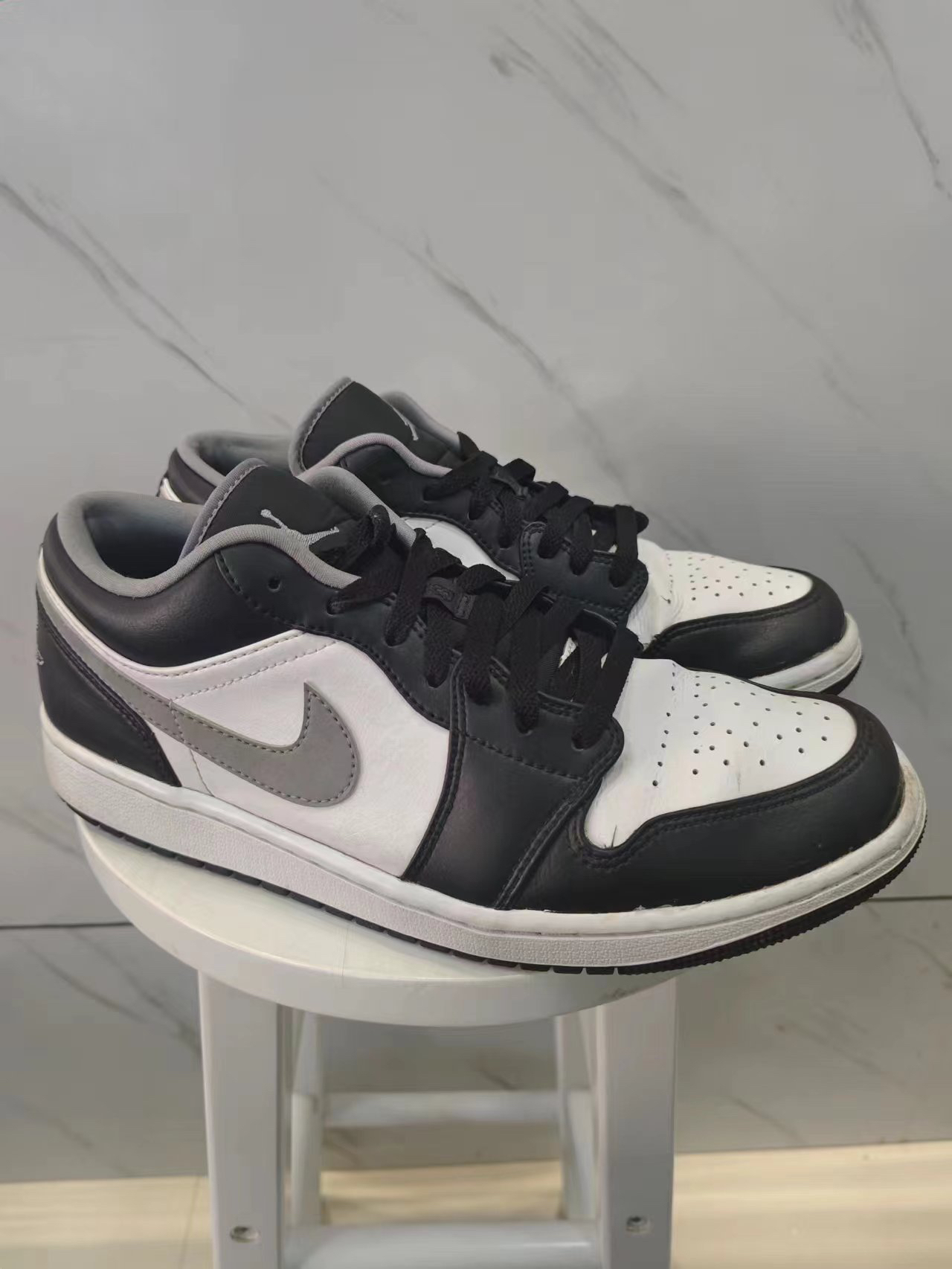 aj1 黑白灰配色 43码 二手无原盒
