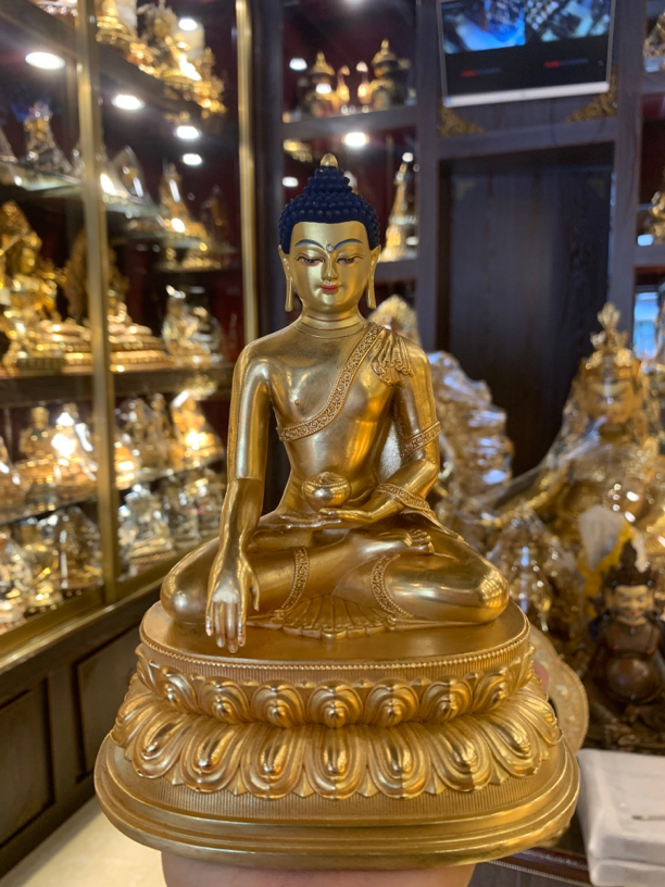 18厘米释迦牟尼。台湾3d工艺 材质铜鎏金工艺