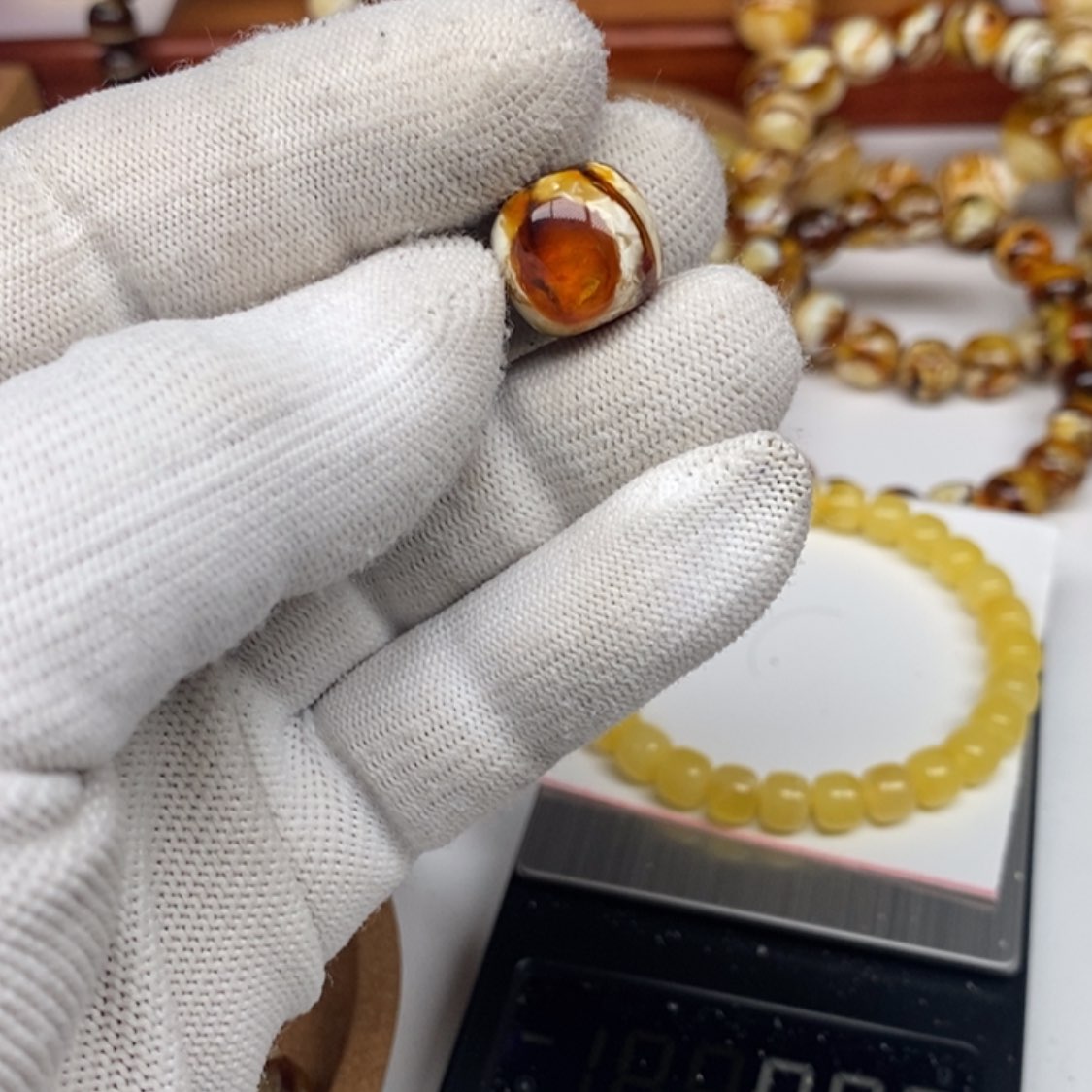 【闪购商品】猴头核桃吊坠欧*丰200