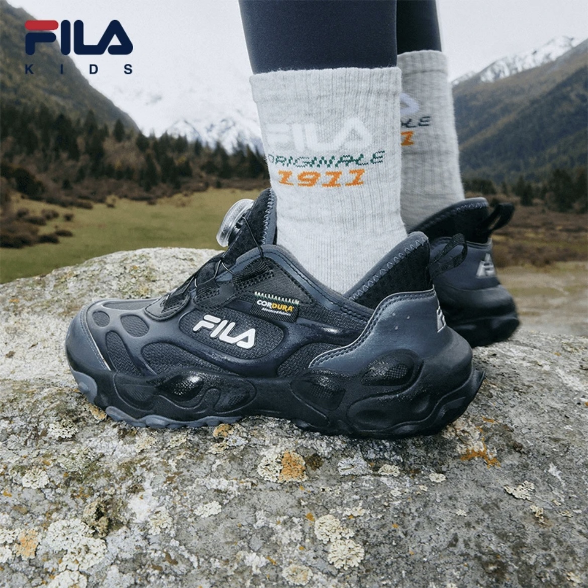 【龙鲤】斐乐儿童2024年新款龙鲤鞋中大童运动防滑户外鞋K15B432504