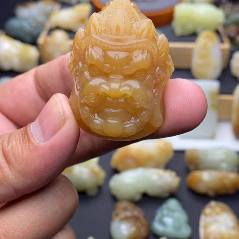 【闪购商品】和田玉挂件未镶嵌忘**去