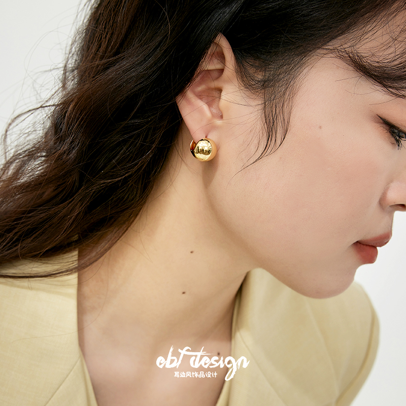 EBFWIND 合金耳饰 【慢核漩涡】极简冷淡风圆球通勤复古法式耳扣