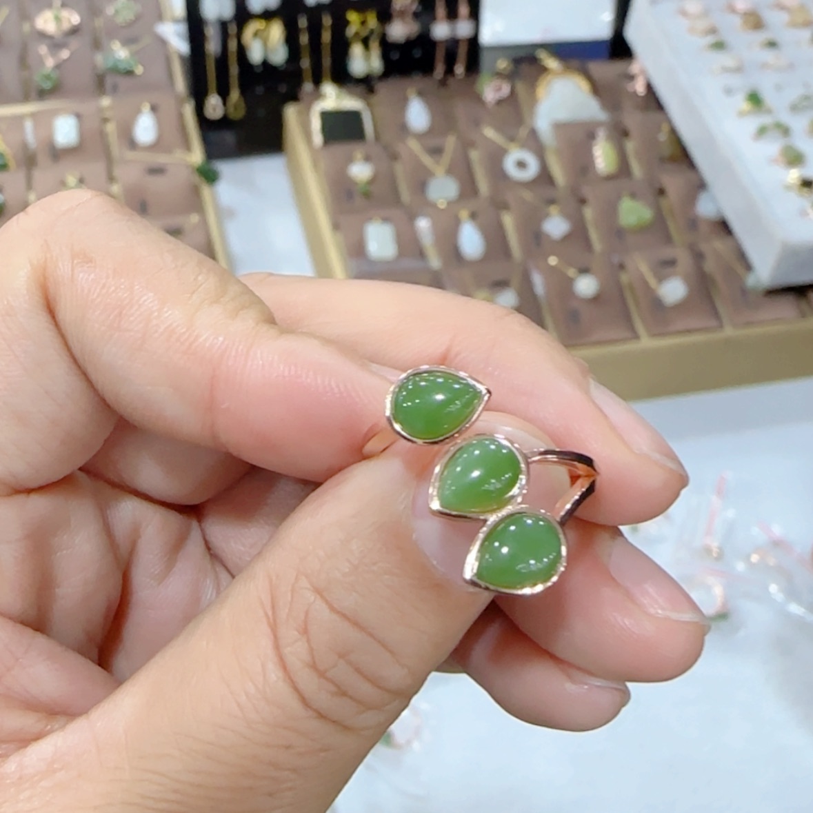 【闪购商品】和田玉戒指银S925镶嵌