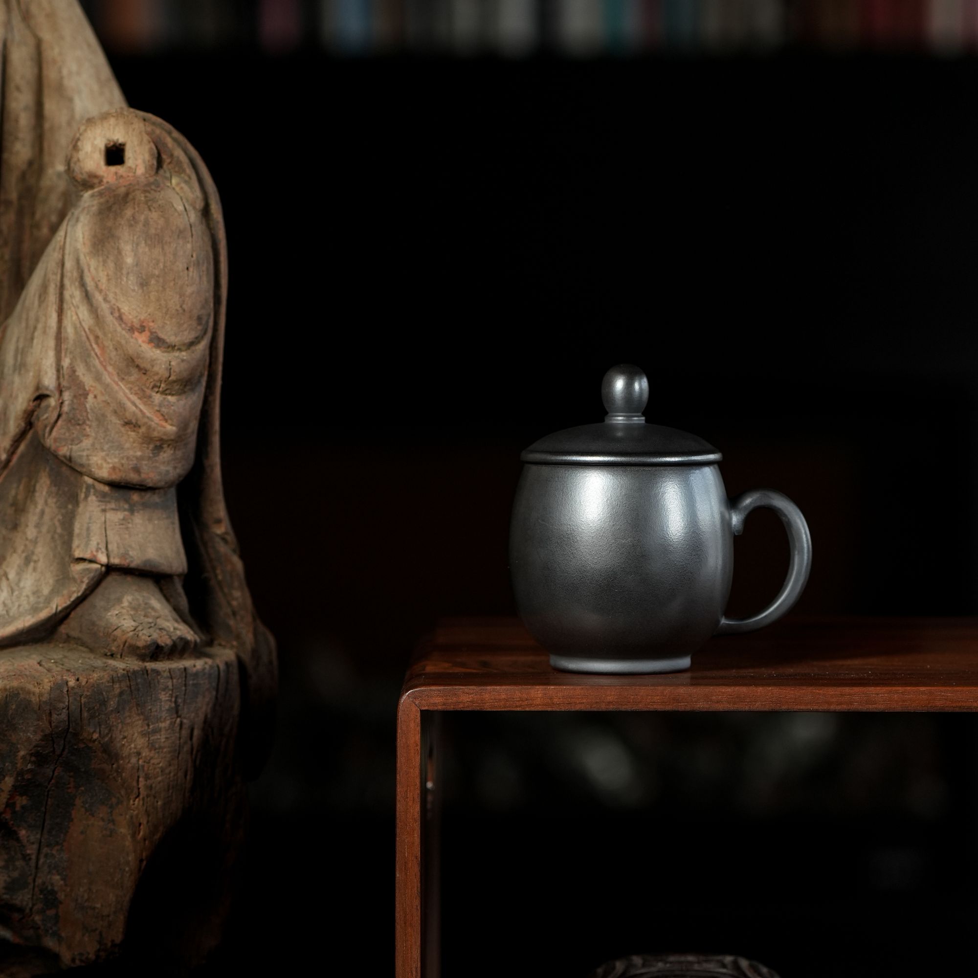 宜兴原矿紫砂玄铁石黄光素龙蛋盖杯办公杯家用办公茶具