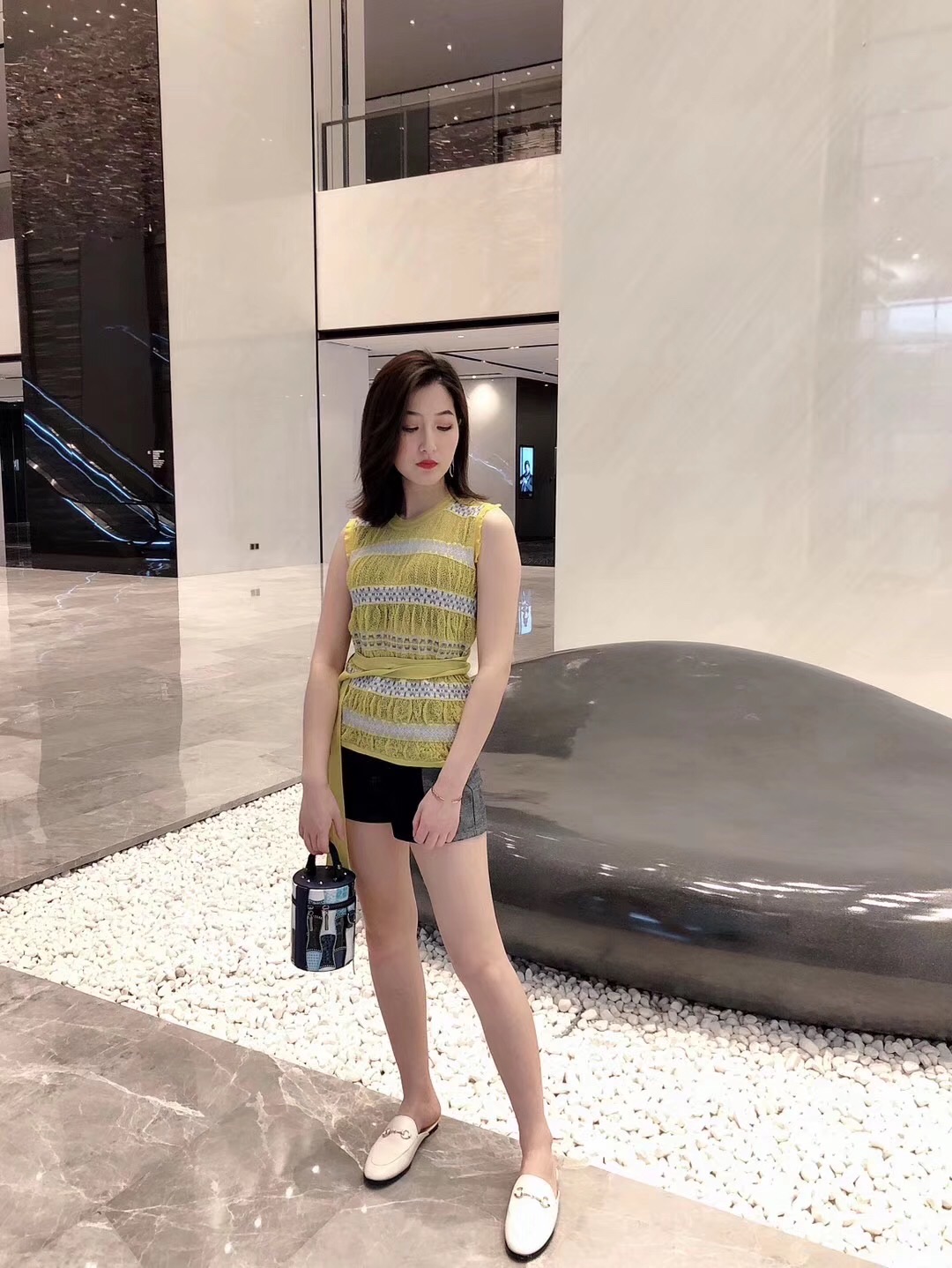 DM戴诺剪标连衣裙蕾丝气质时尚休闲