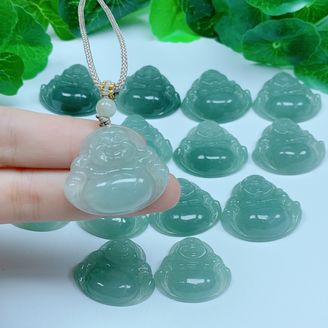 天然翡翠佛公吊坠（多样性发其一）