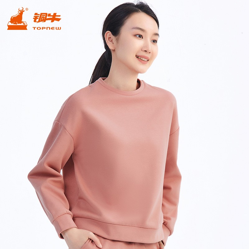 铜牛设计师款单面磨毛布圆领女居家上装冬新款长袖衫女VS259