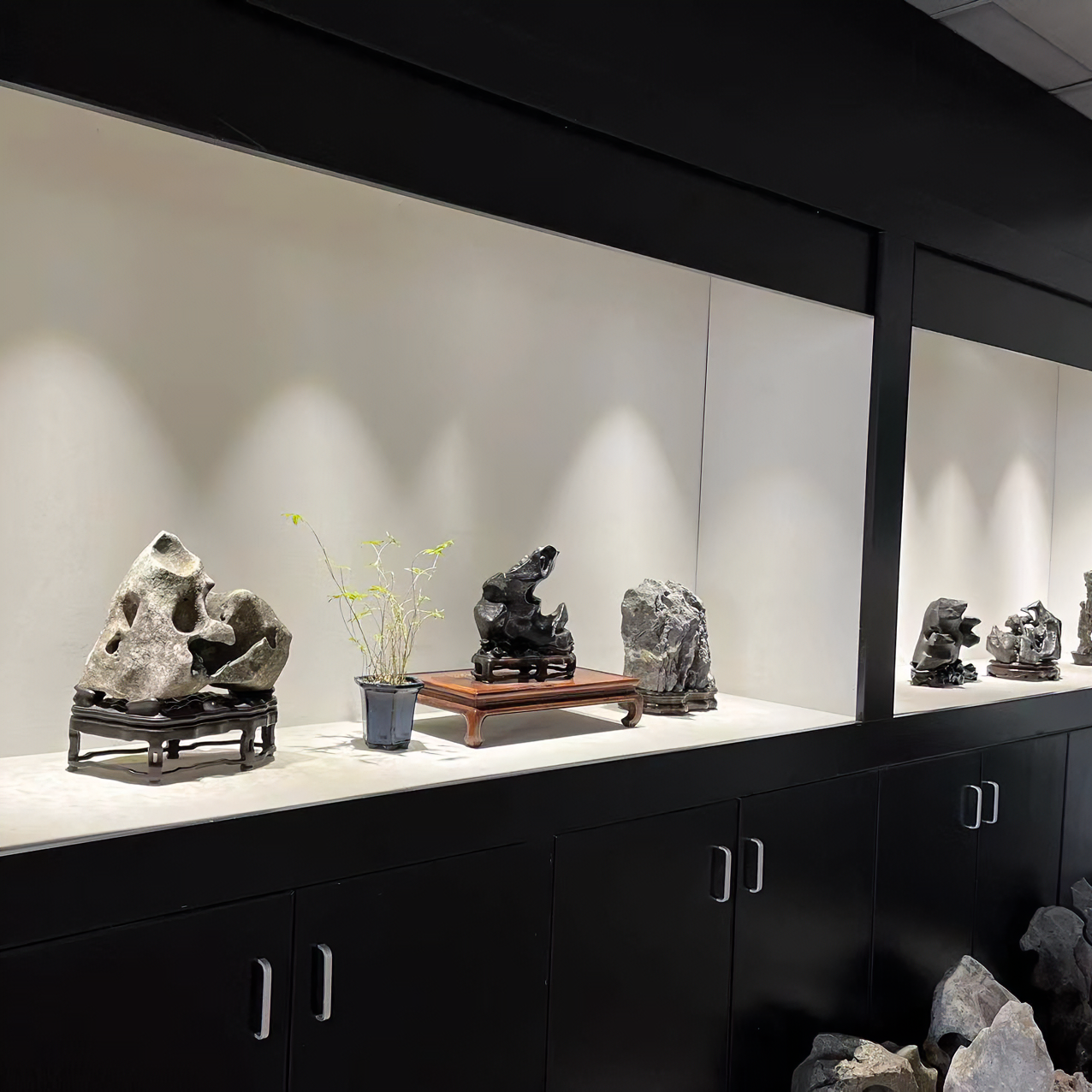 四大名石太湖石灵璧石直播链接点香石奇石木雕原石石墨石摆件