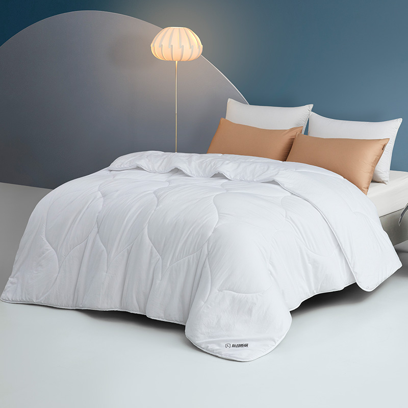 罗莱棉柔防螨抗菌纤维四季被亲肤透气防寒保暖家用冬季被子加厚