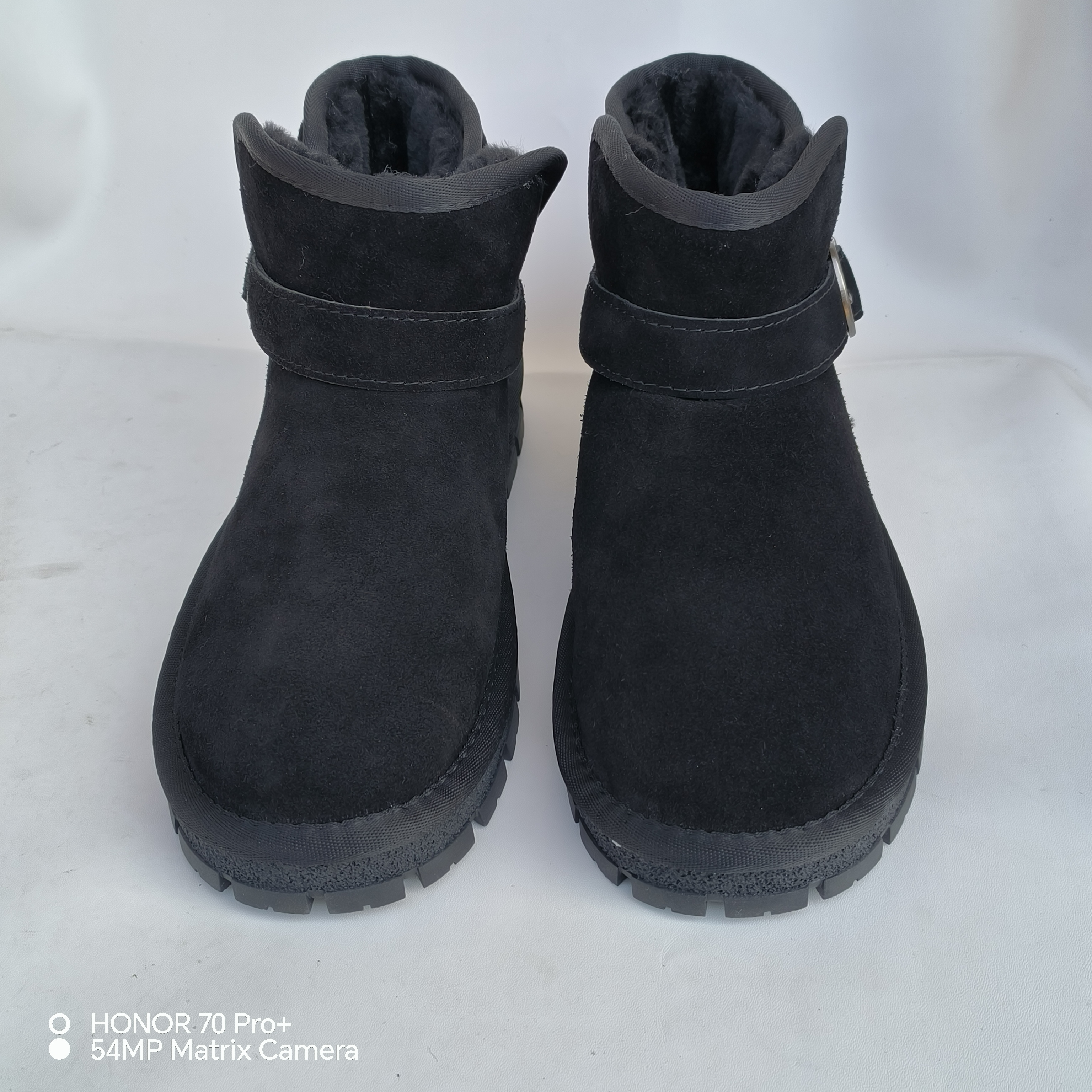 5859冬季爆款男女同款头层磨砂牛皮加厚加绒保暖防滑雪地靴棉鞋