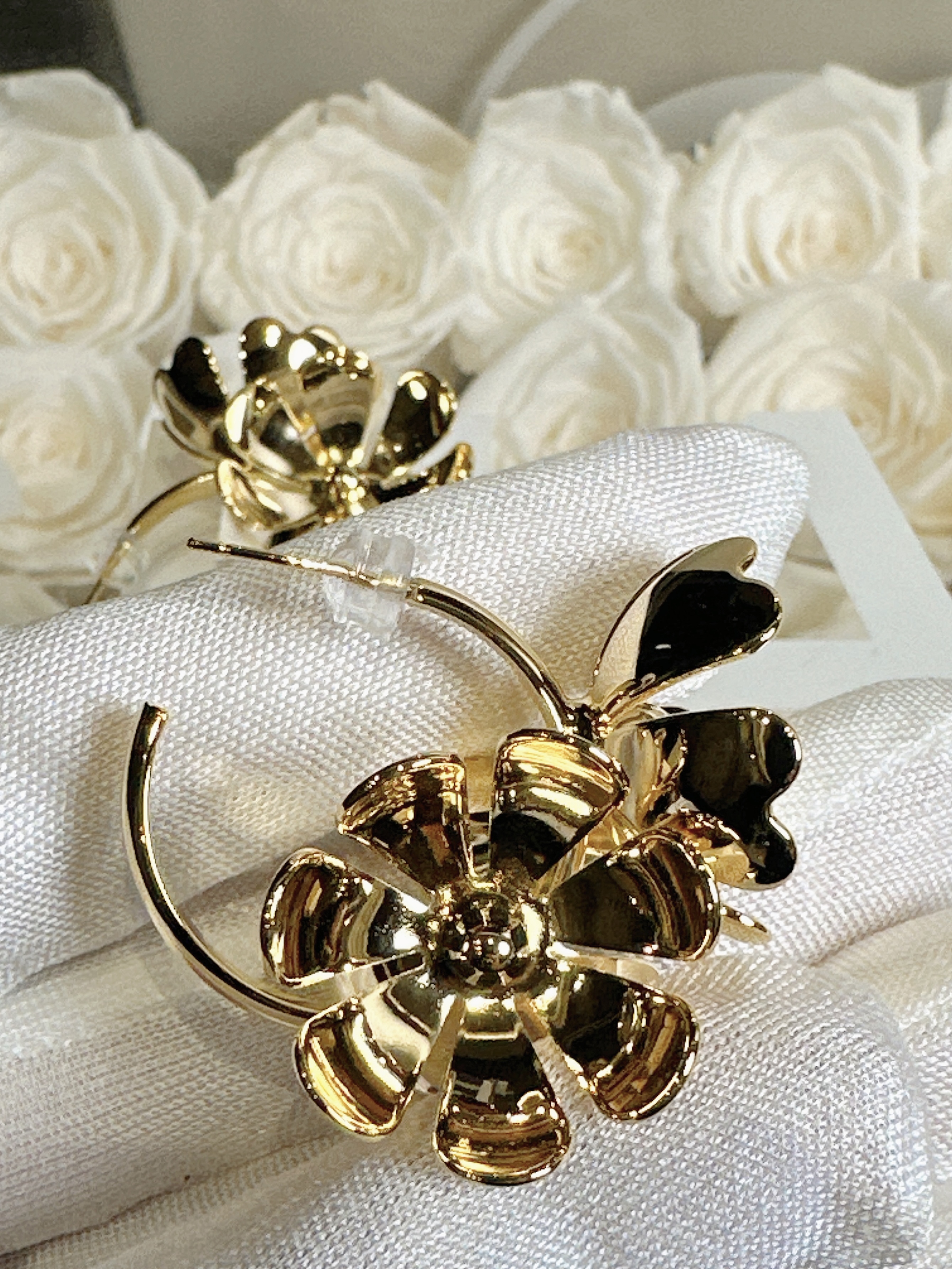 合金耳饰 KT753董小姐自留时尚轻奢法式金色花瓣耳钉