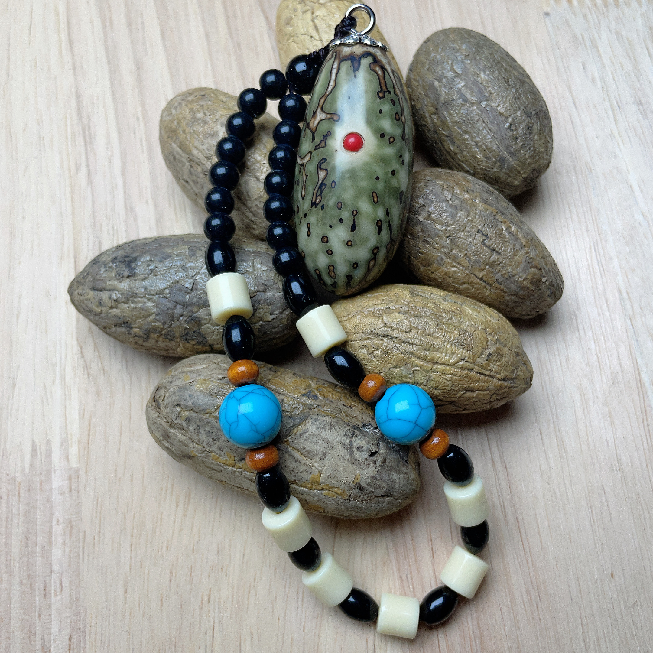 精选【掌中宝】【开果不退】小豆丁，可做手把，包包挂件，链子款式随机