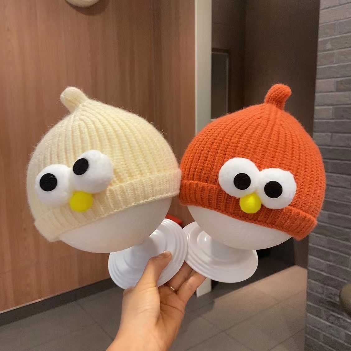 新品巴拉巴拉婴儿帽子冬男女宝宝可爱大眼睛保暖针织毛线帽幼儿套