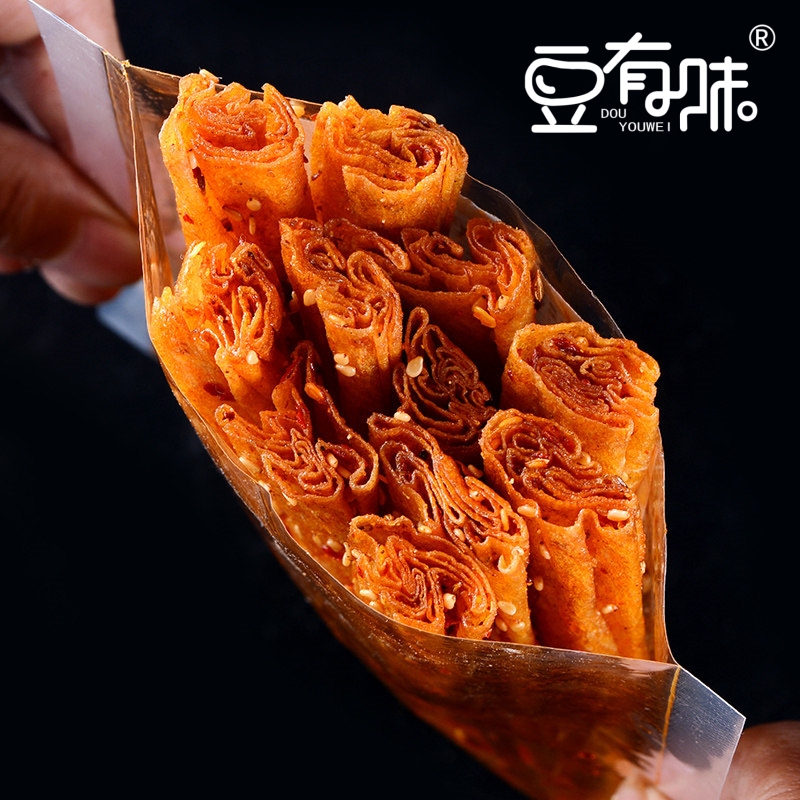 【9.9抢2袋】爆辣豆卷网红豆皮辣条组合湖南特产怀旧零食小卖部魔