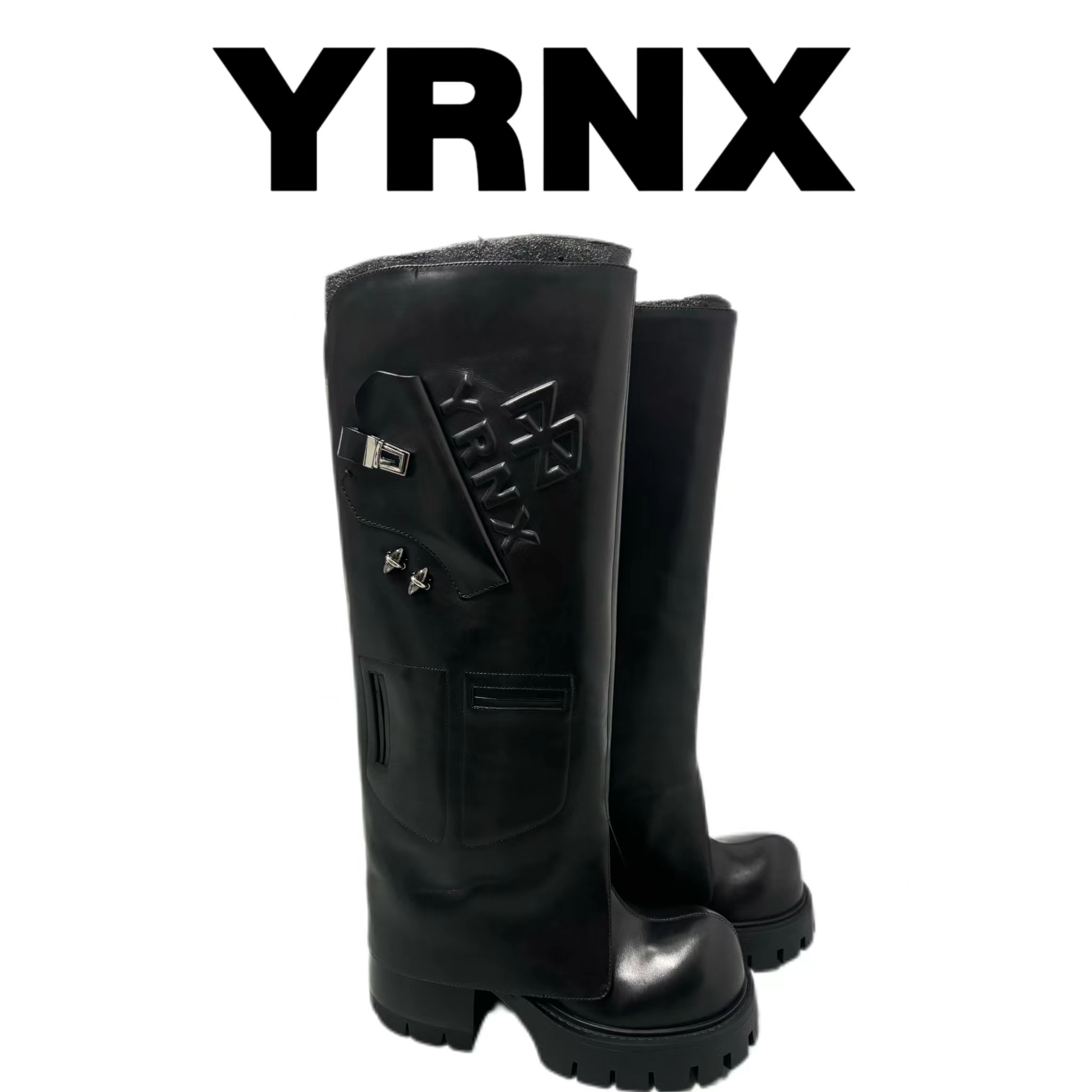 YRNX/伊然納暄小众计师款时尚蝴蝶设计8.5左右跟高时尚靴