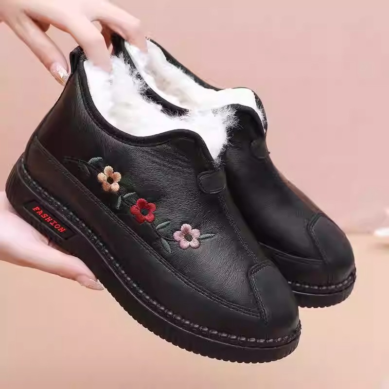  冬季加绒加厚保暖中老年妈妈鞋老北京布鞋女棉鞋平底防滑奶奶棉