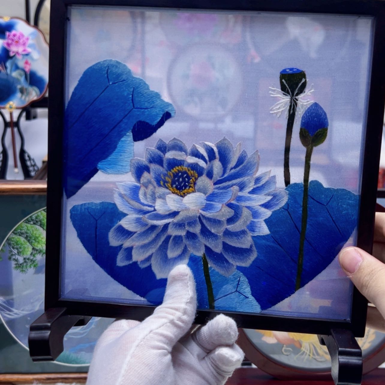 【闪购商品】桑蚕丝织绣浮*绘