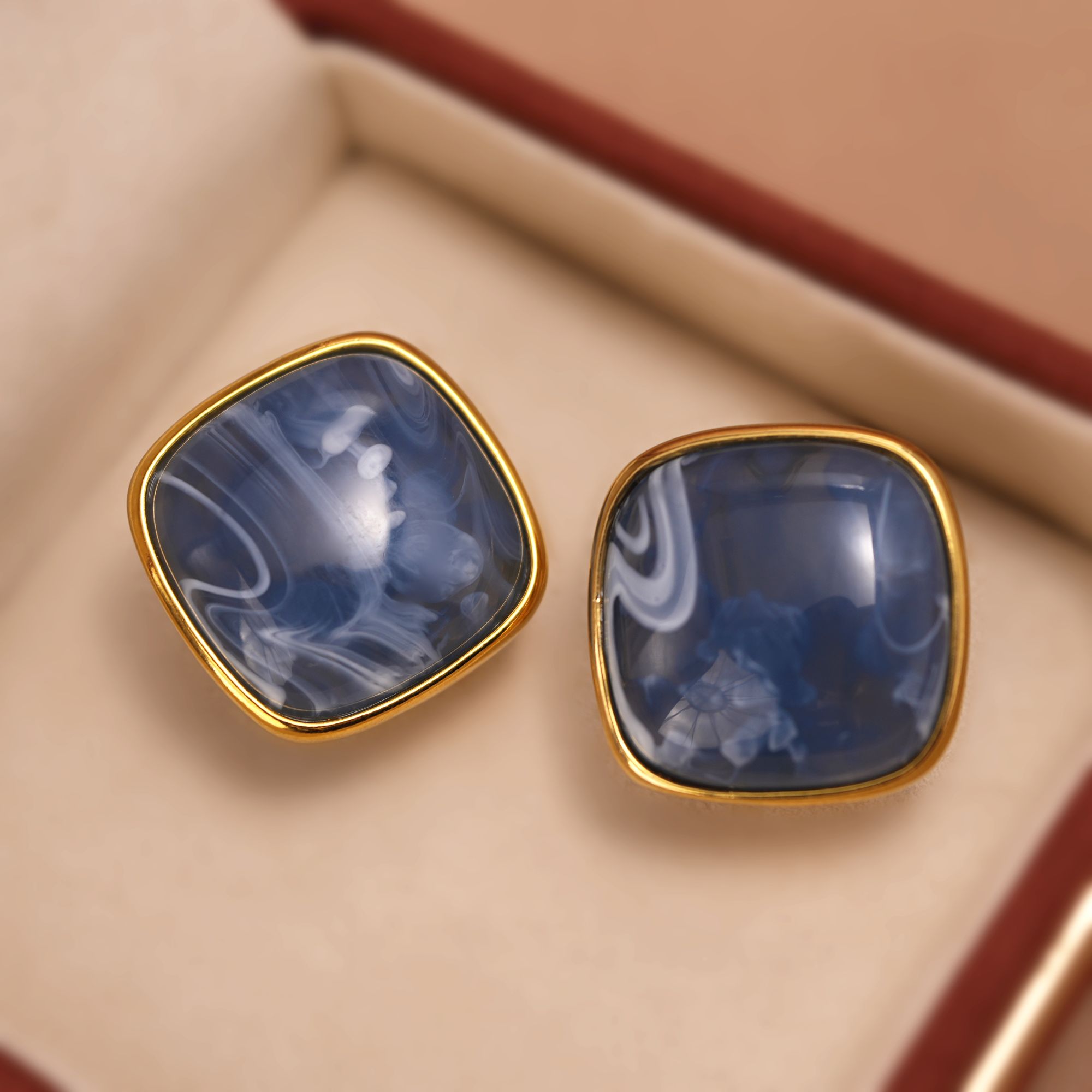 铜合金耳饰 法式轻奢小众耳钉女显白简约百搭几何方形耳环女ins