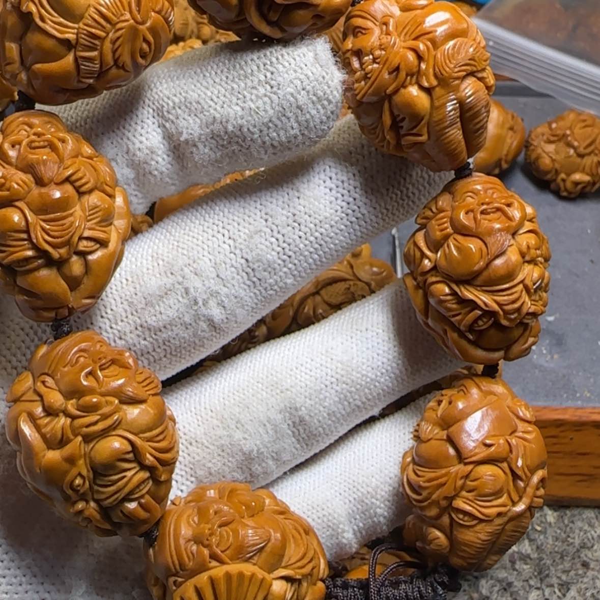 【闪购商品】橄榄核吊坠微****好