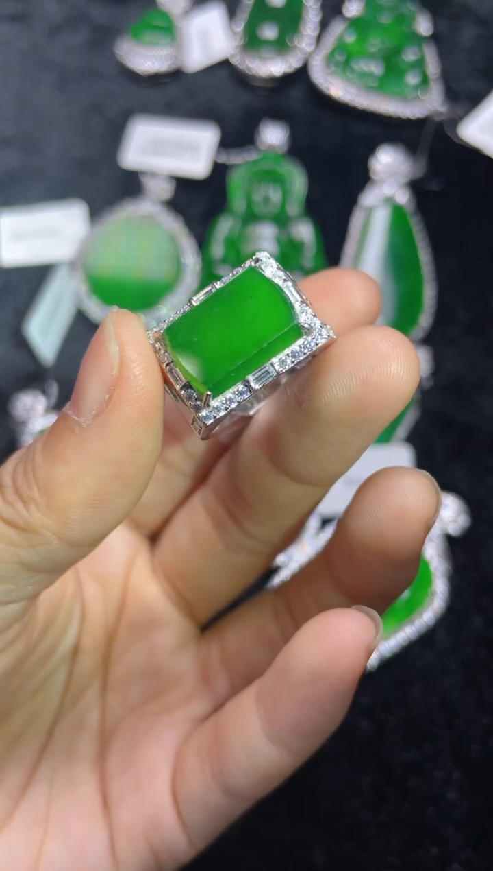 【闪购商品】翡翠戒指银S925镶嵌戒指