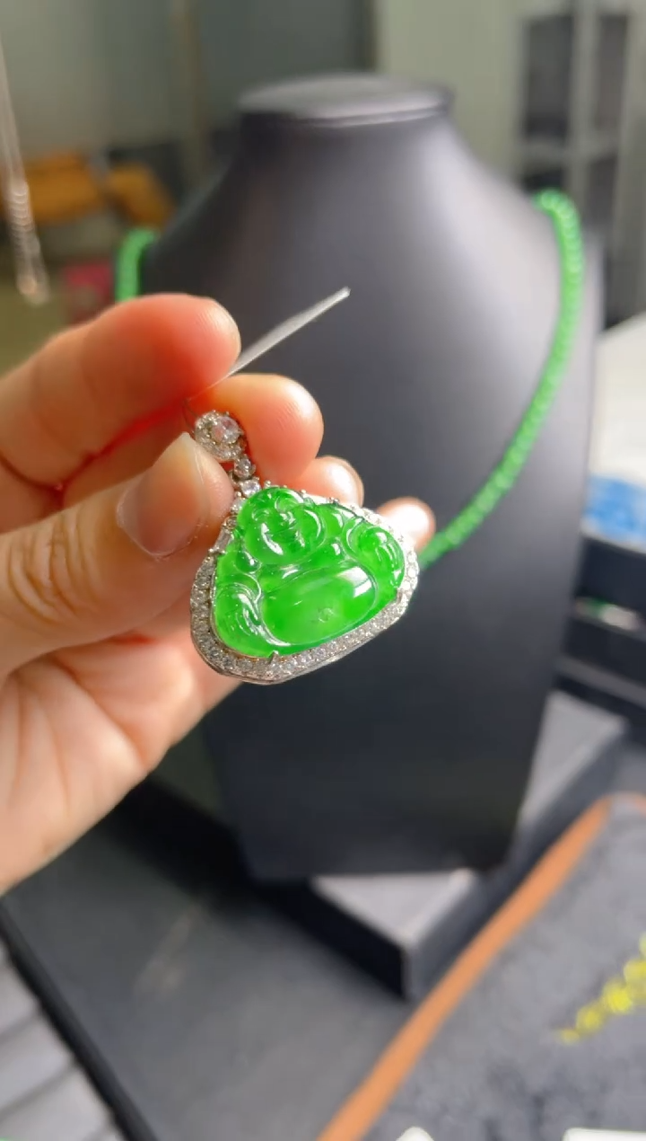 【闪购商品】翡翠吊坠银S925镶嵌佛公