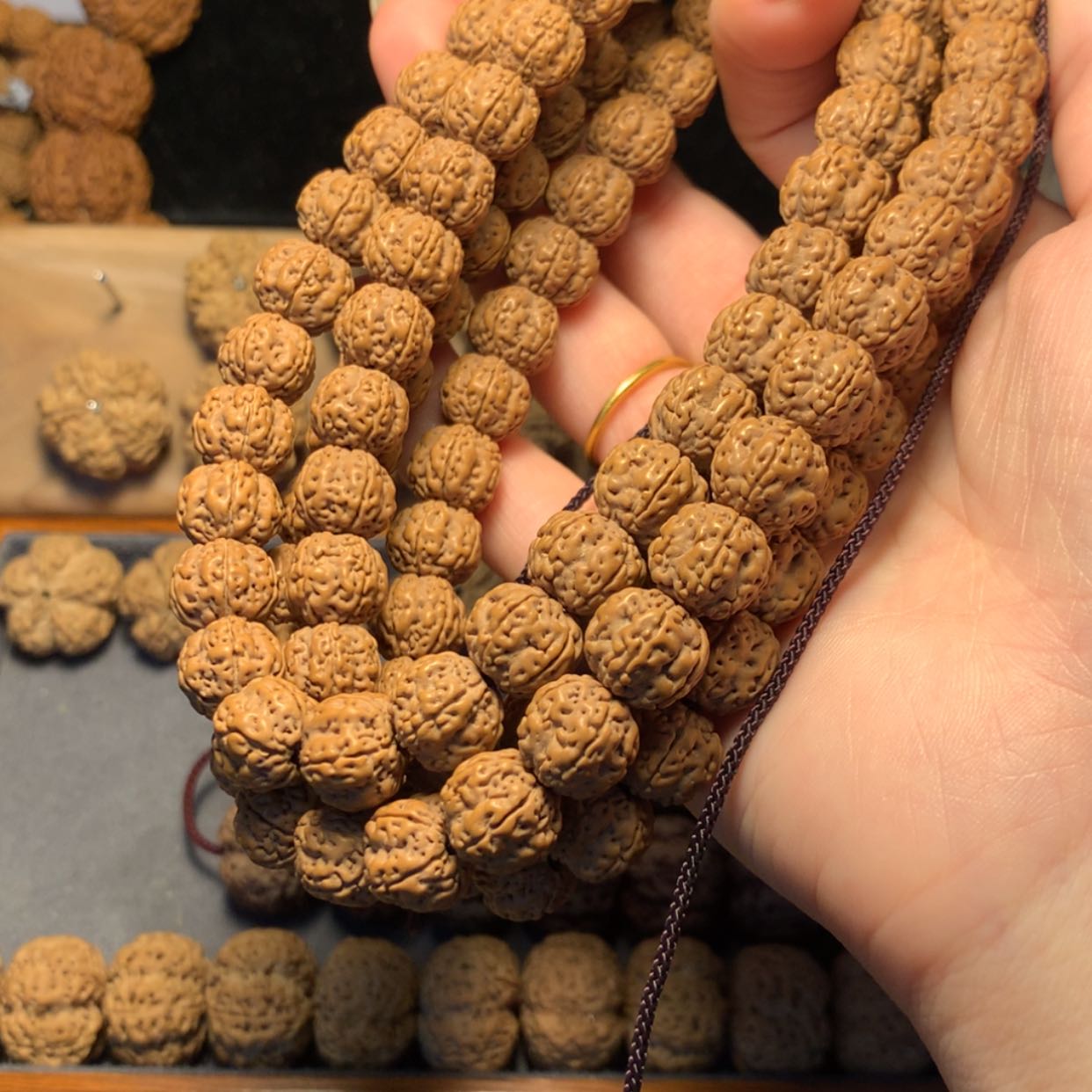 【闪购商品】金刚菩提手串鑫****?
