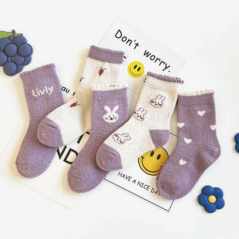 儿童袜子秋冬季加厚款保暖防寒珊瑚绒卡通可爱男女童学生中高筒袜