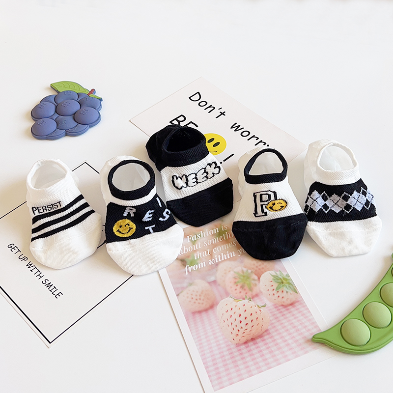 儿童袜子春夏季薄款网眼透气吸汗韩版卡通学院风浅口学生隐形船袜