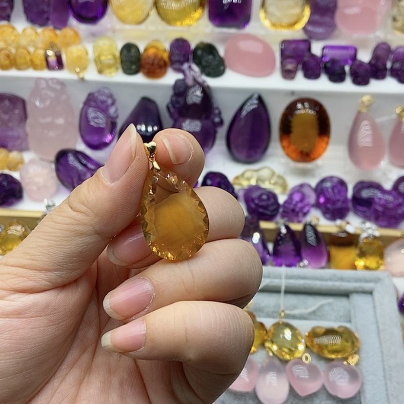 【闪购商品】水晶吊坠18K金镶嵌米**常