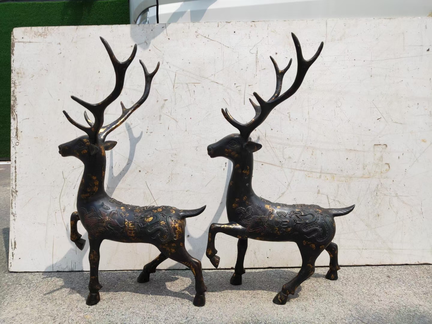 梅花鹿一对花纹漂亮包浆好品相如图