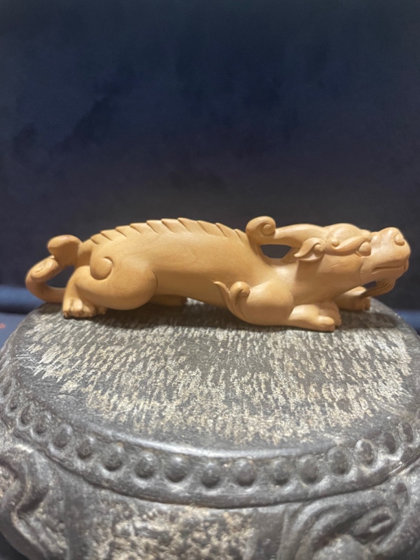 印度迈索尔老山檀香顺纹黑肉虎符33.5克122毫米