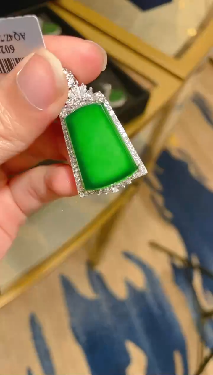 【闪购商品】翡翠吊坠银S925镶嵌60201天然翡翠A货吊坠多样性发