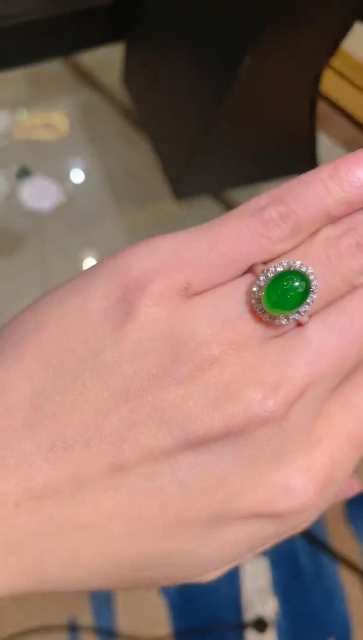 【闪购商品】翡翠戒指18K金镶嵌天然翡翠A货戒指多样性发
