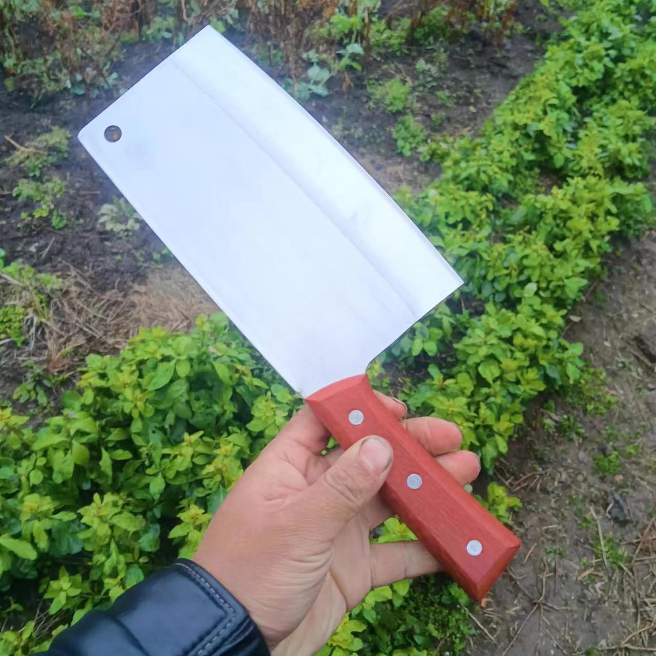 手工锻打一体家有刀