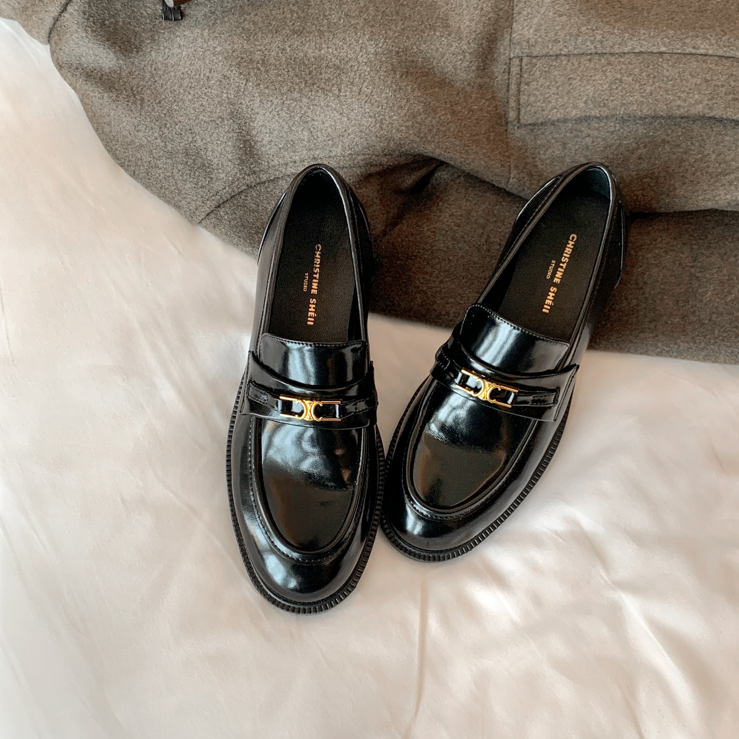 苏茵茵百搭乐福鞋女款气质爆款小皮鞋厚底增高一脚蹬单鞋E3402089