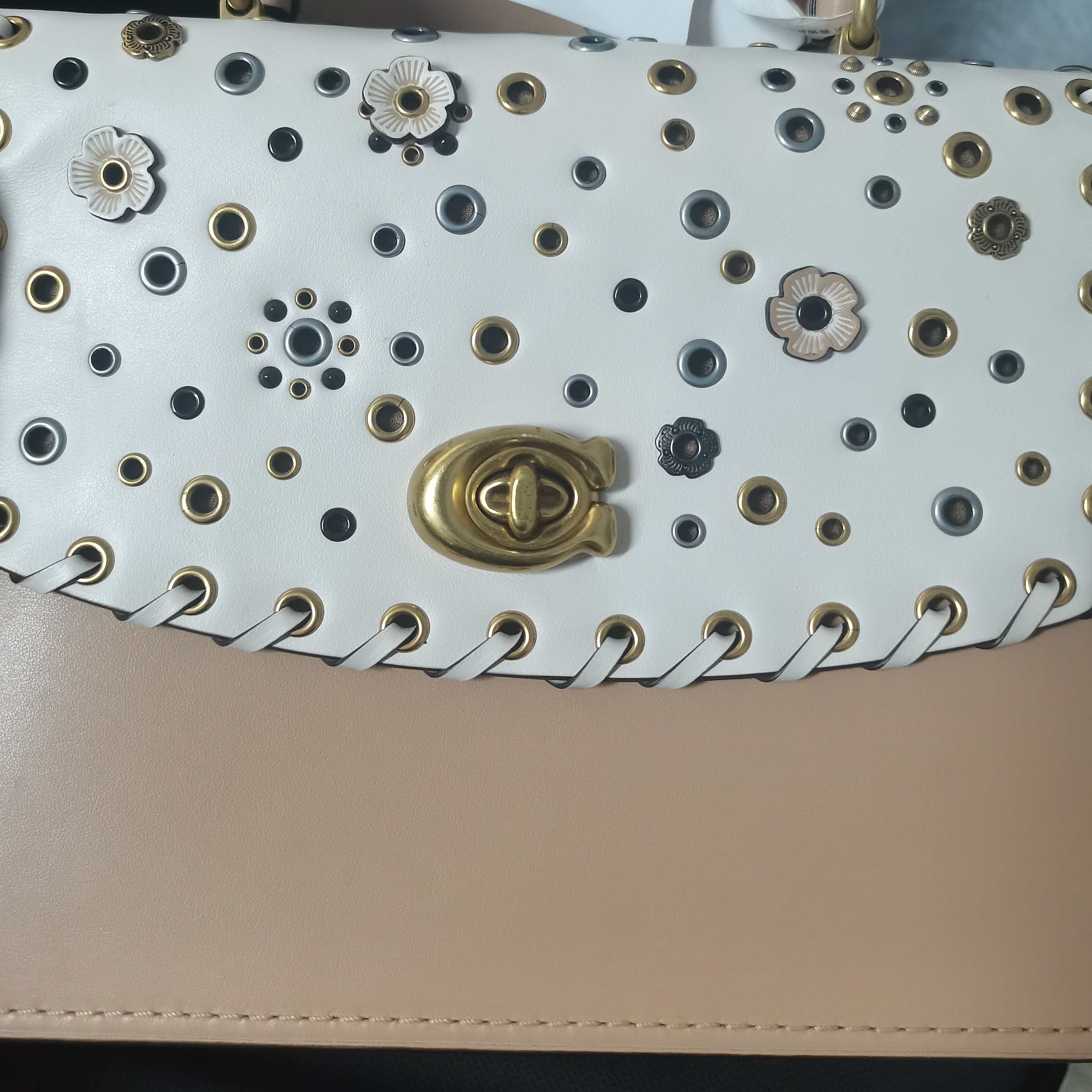 95新  严堇/COACH/95新/箱包/市场价5000/ER01017