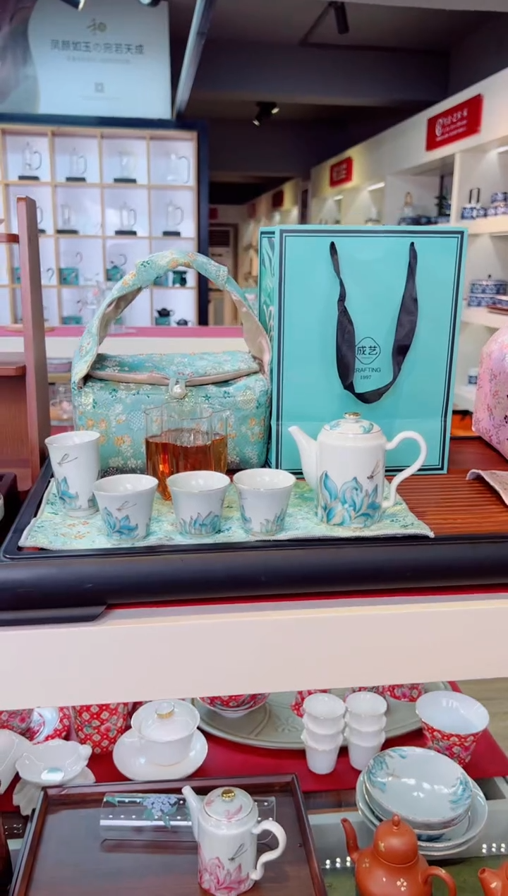 【闪购商品】八件套（茶壶套装）