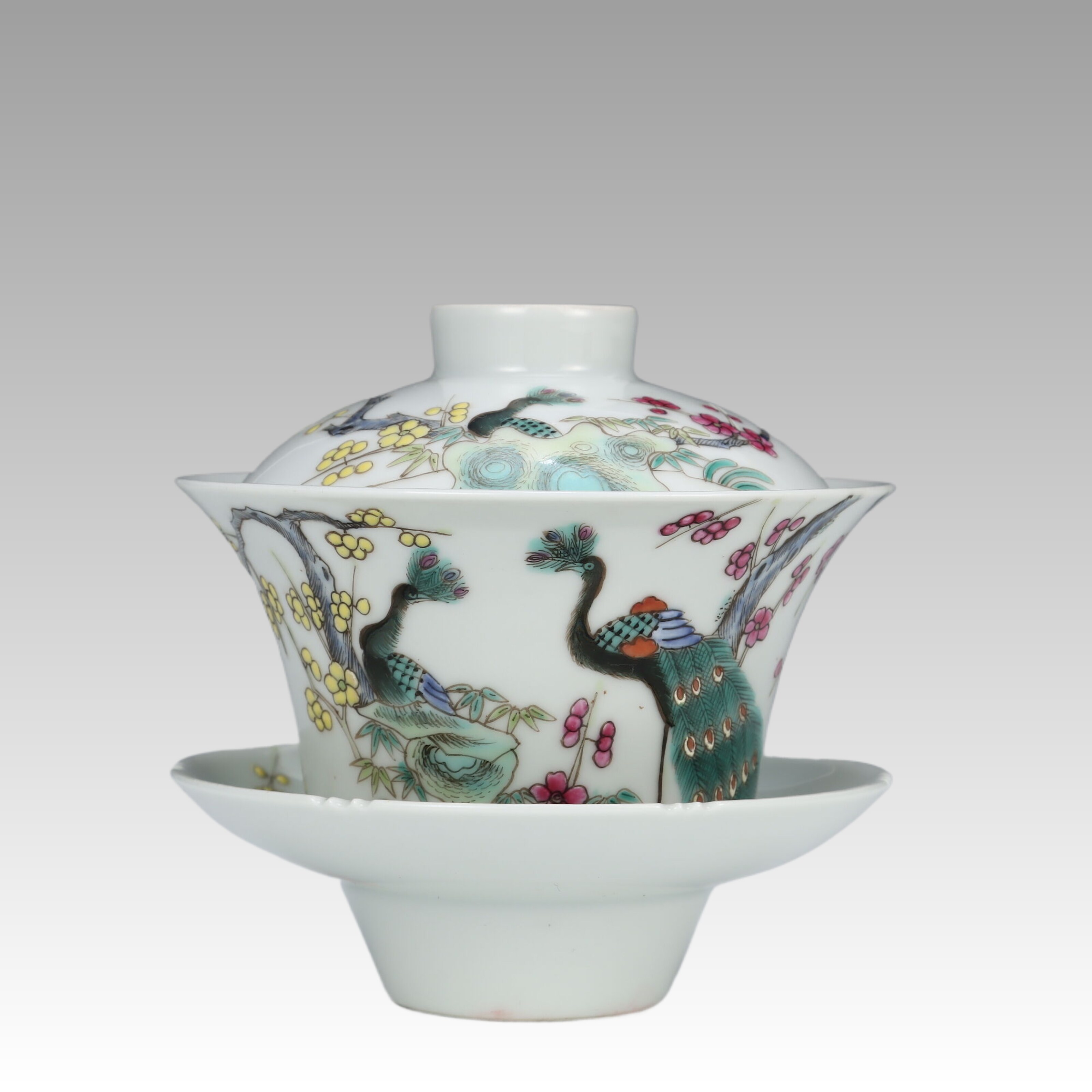 粉彩花鸟纹茶盖碗