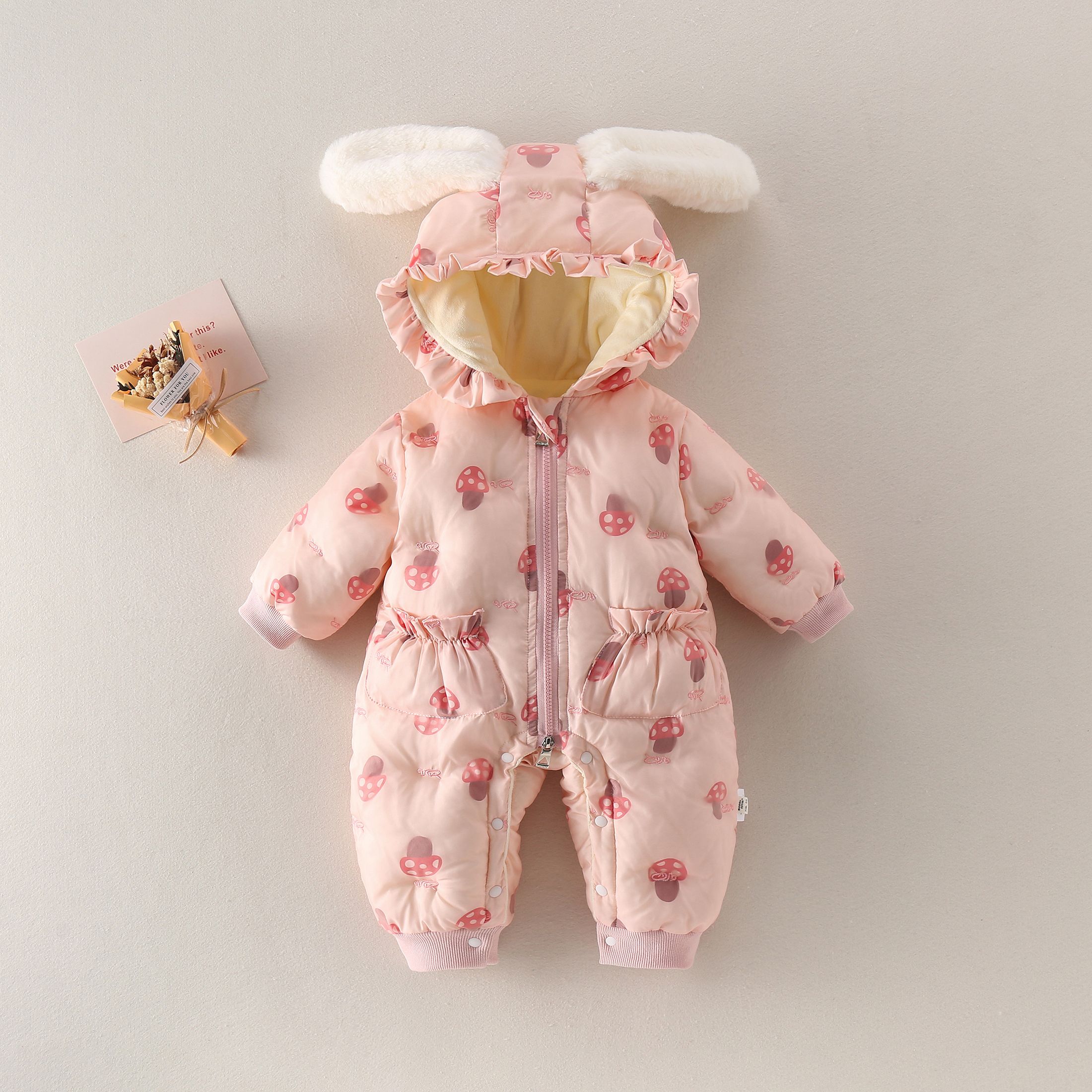 婴幼儿女宝宝冬季加绒加厚棉服连体衣可爱外出服新品