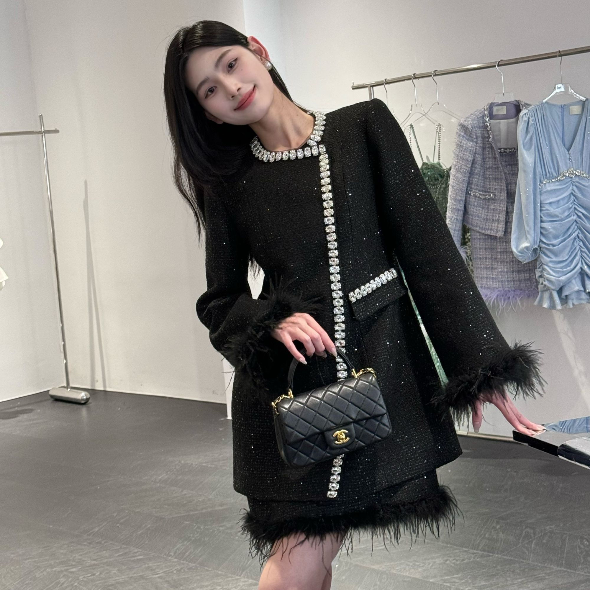 小众设计黑色修身晚宴轻奢小众名媛风毛毛气质外套6999