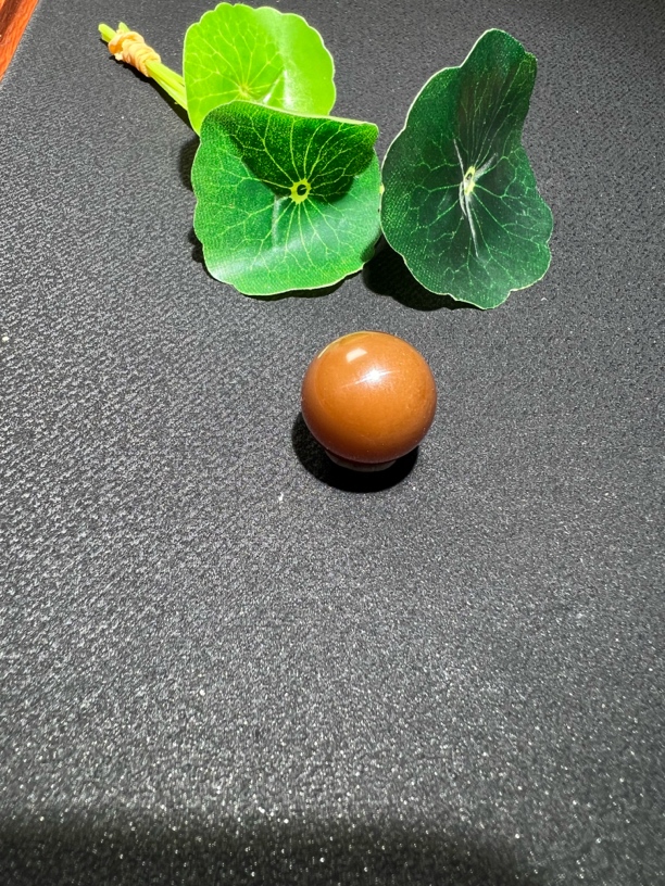 精品和田玉，金山糖颜色艳料细油性好卡18m