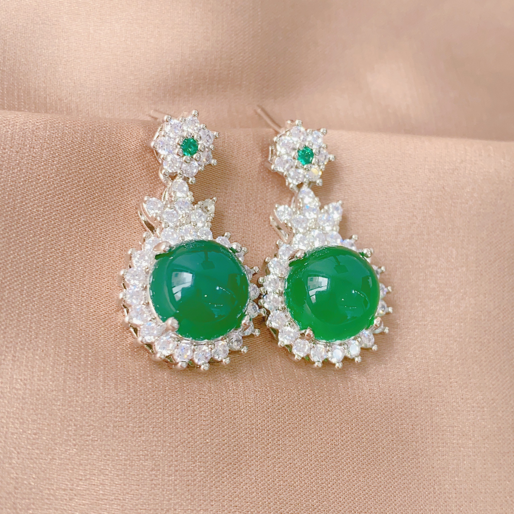 玉髓 【H79】国风精致绿色银针耳环镶嵌时尚轻奢精美银针