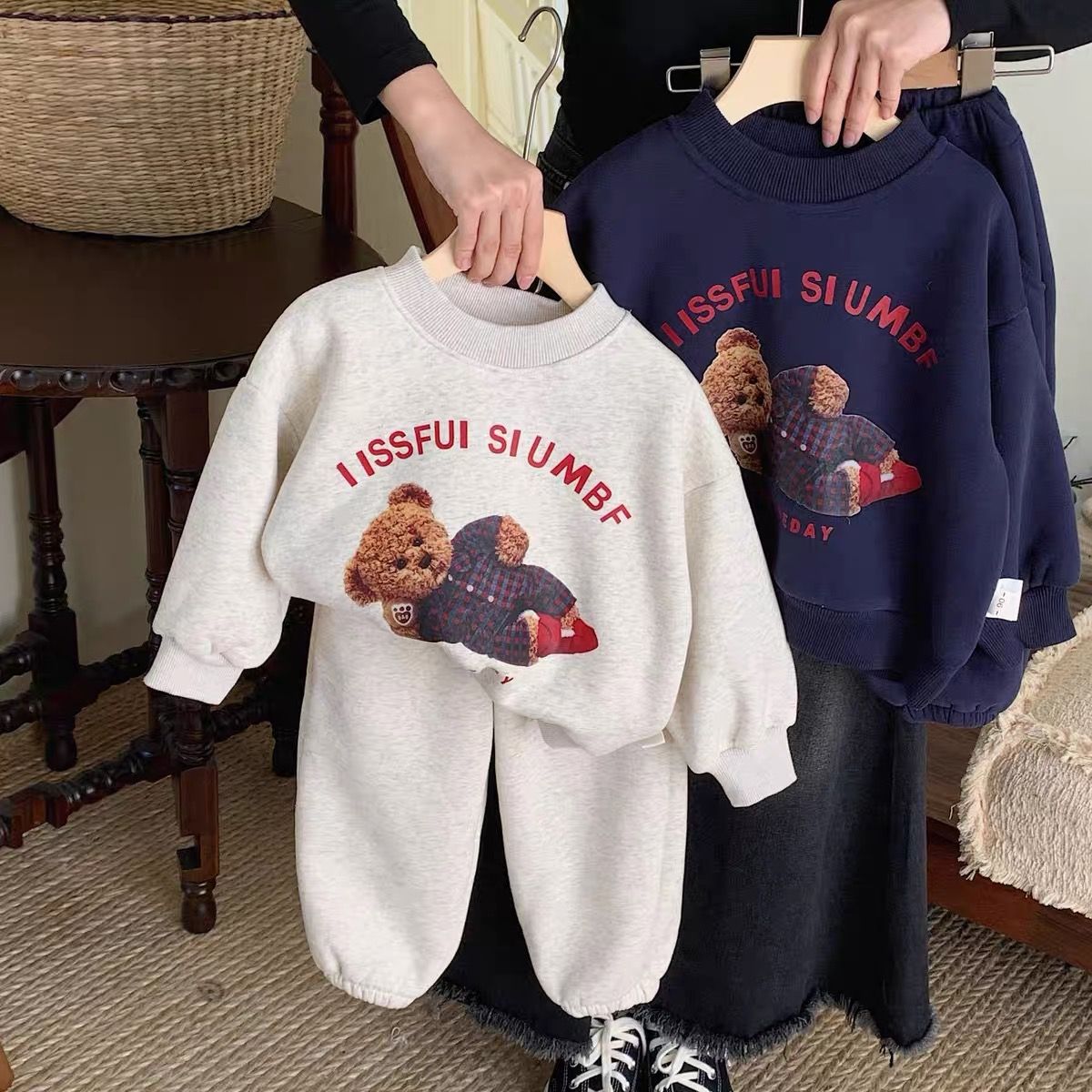 【冬季大促】男女童加绒加厚卫衣套装秋冬新款中小童洋气上衣宝