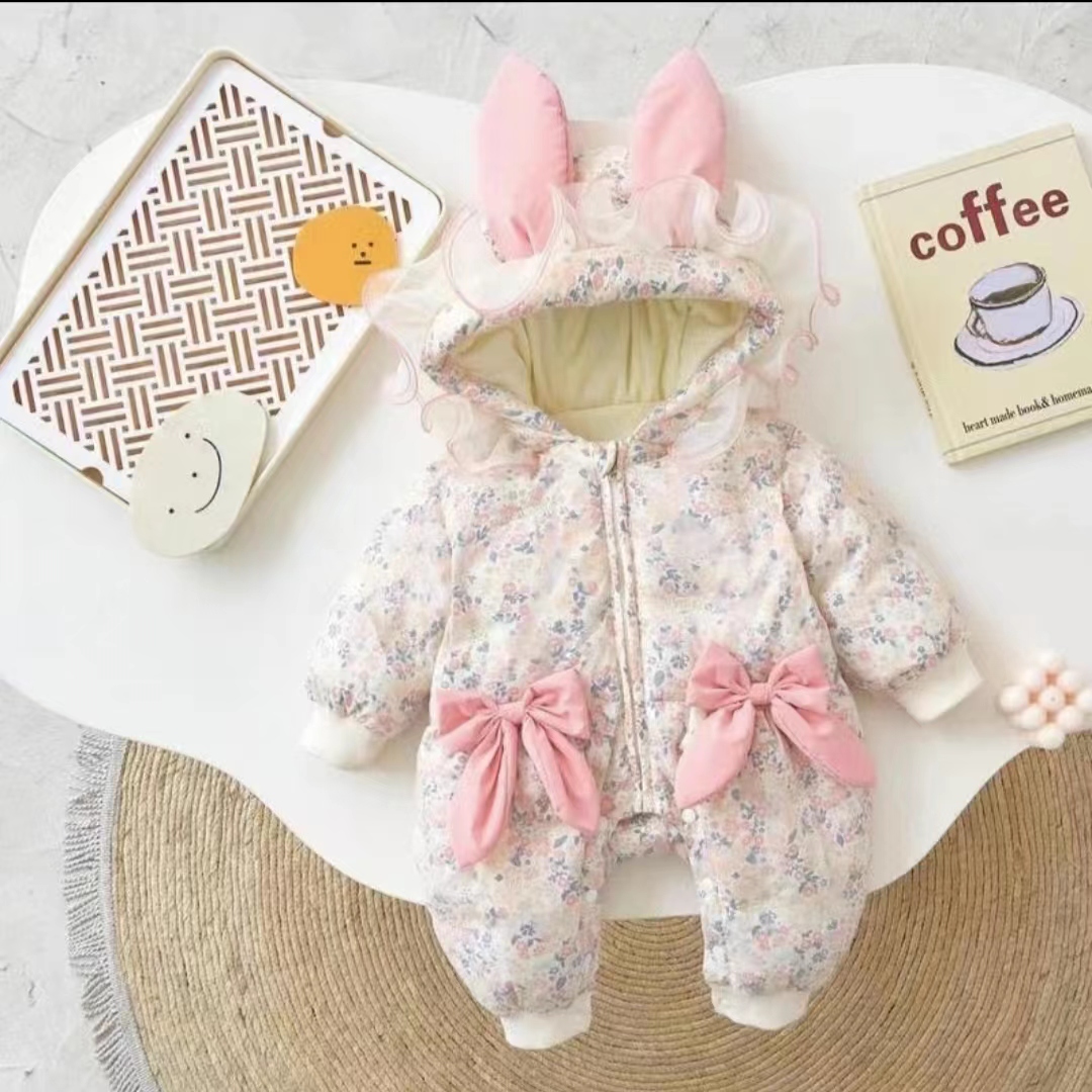 【巴拉甄选】女宝宝夹棉连体衣洋气秋冬装新生儿冬季可爱哈衣