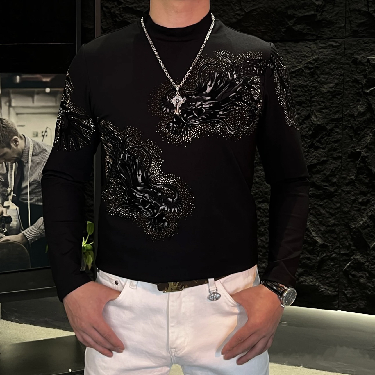 2025新款双龙男士长袖时尚秋季潮流修身圆领重工长袖