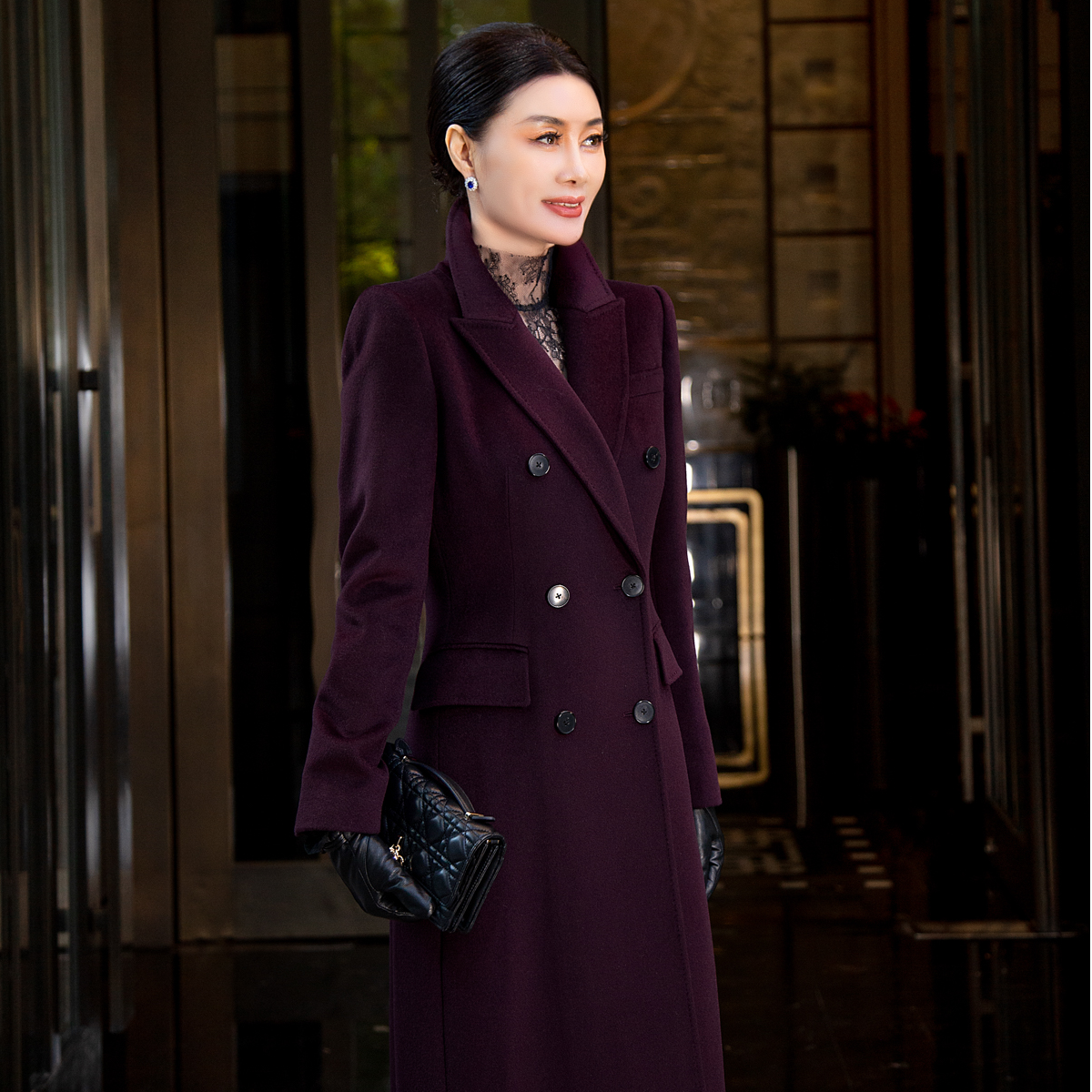 EDFNOT/杨红霞汝意HY24533酱紫色西装领大衣