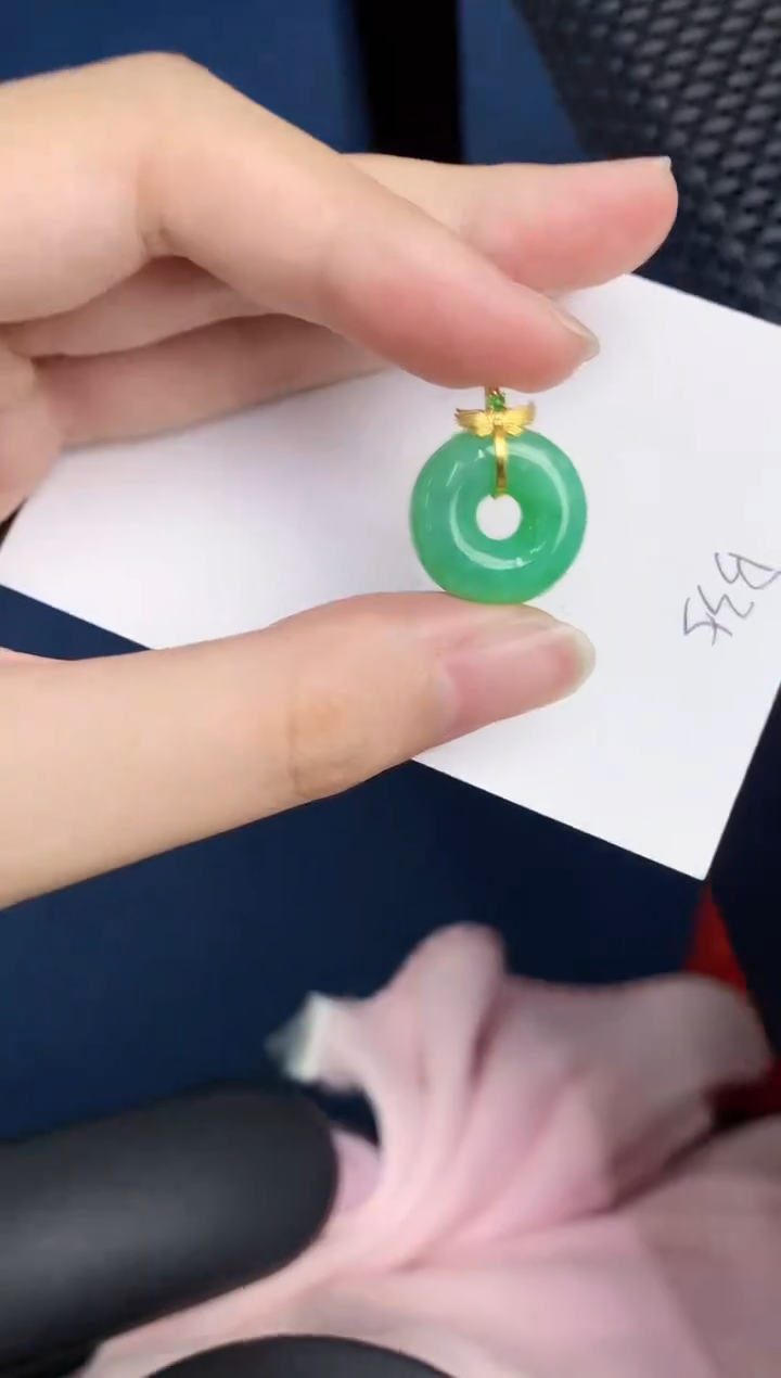 【闪购商品】翡翠颈饰18K金镶嵌00000000